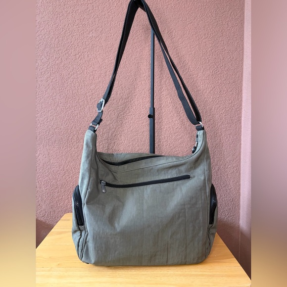 Kipling Gabbie Crossbody Bag - Picture 4 of 6